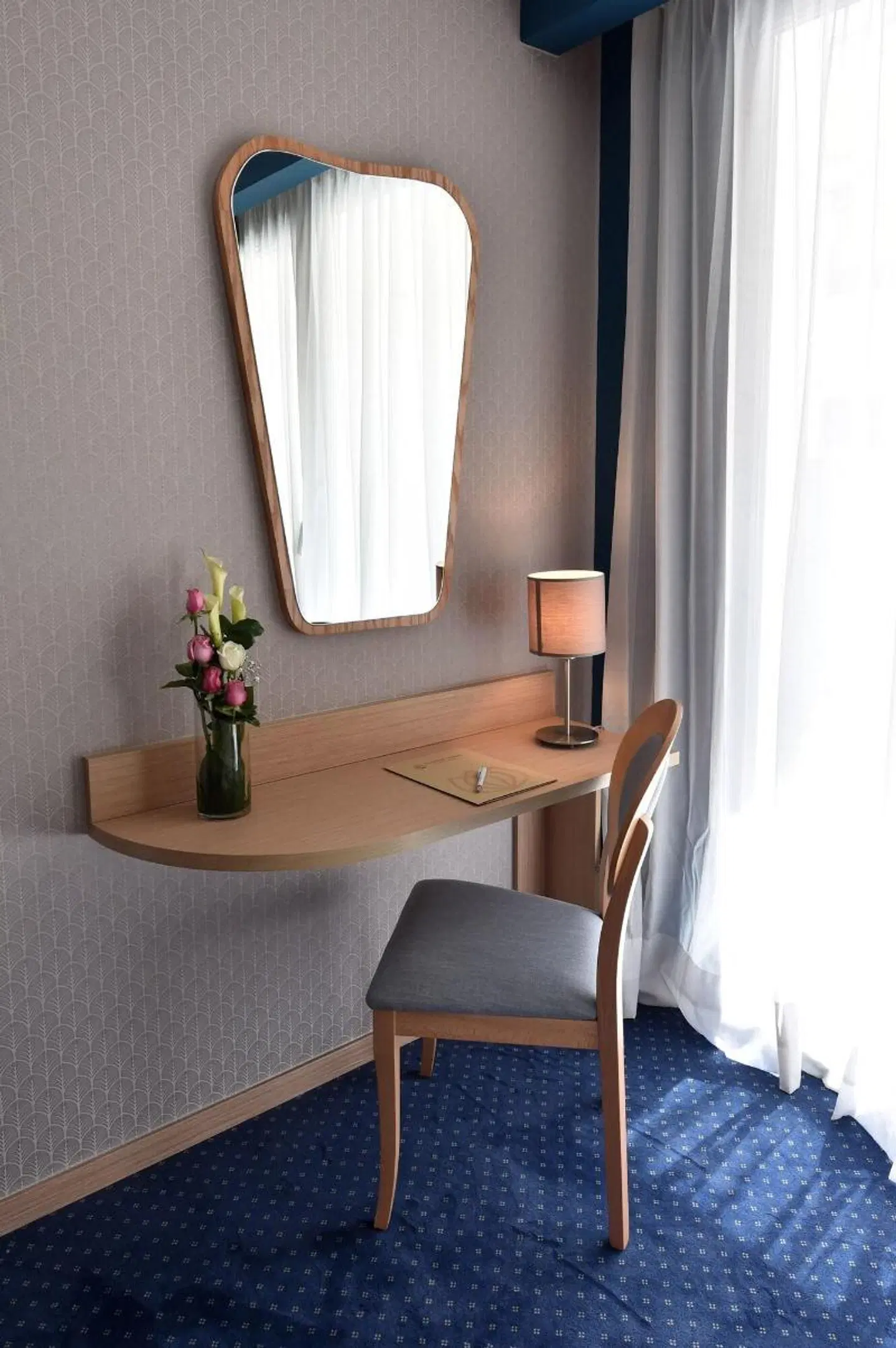 Flower Town Hôtel & Spa ROOM_EXAMPLE