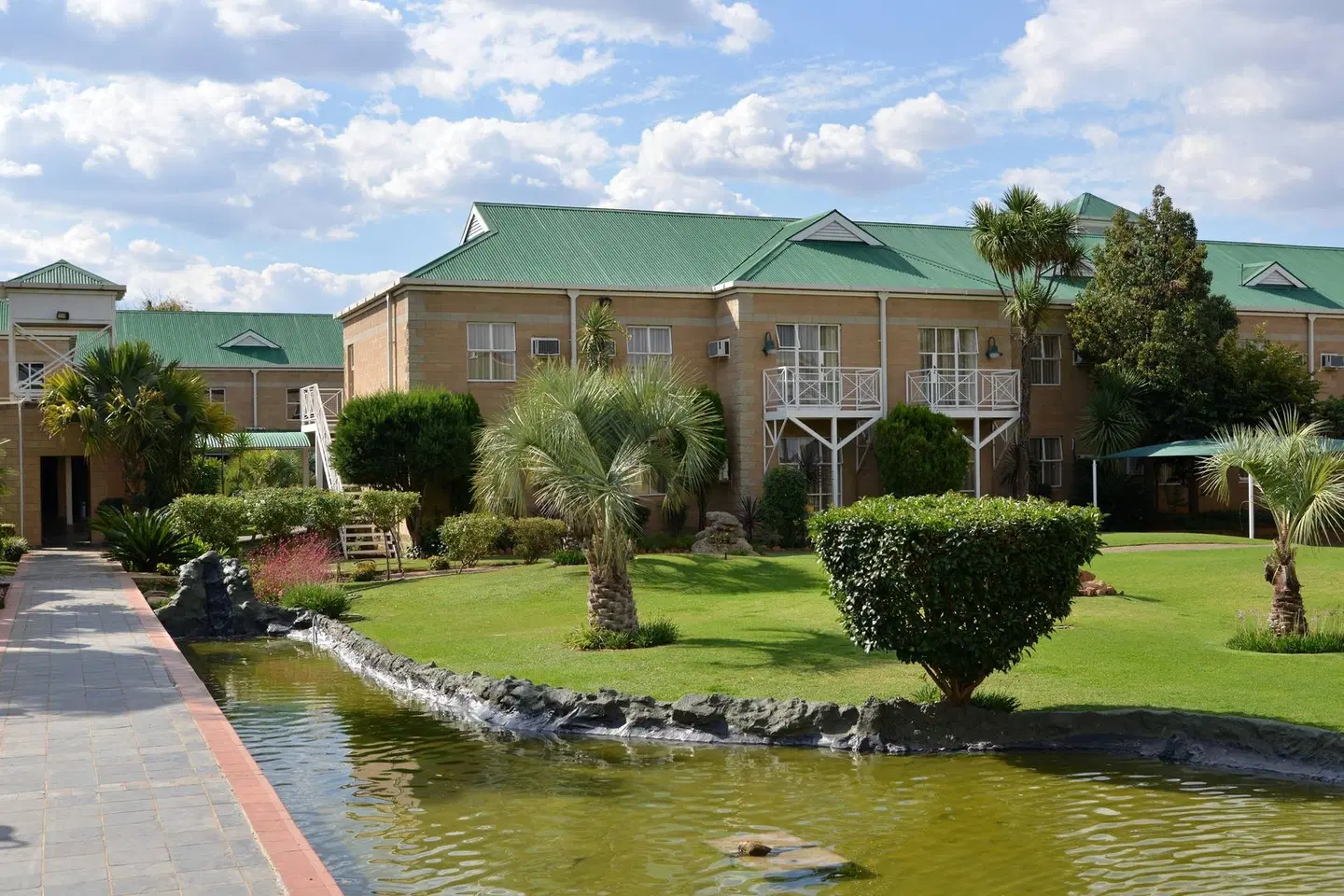 Protea Hotel by Marriott Klerksdorp EXTERIOR
