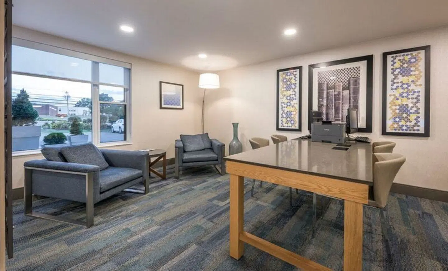 Holiday Inn Express & Suites Charlottetown by IHG LOUNGE_LOBBY