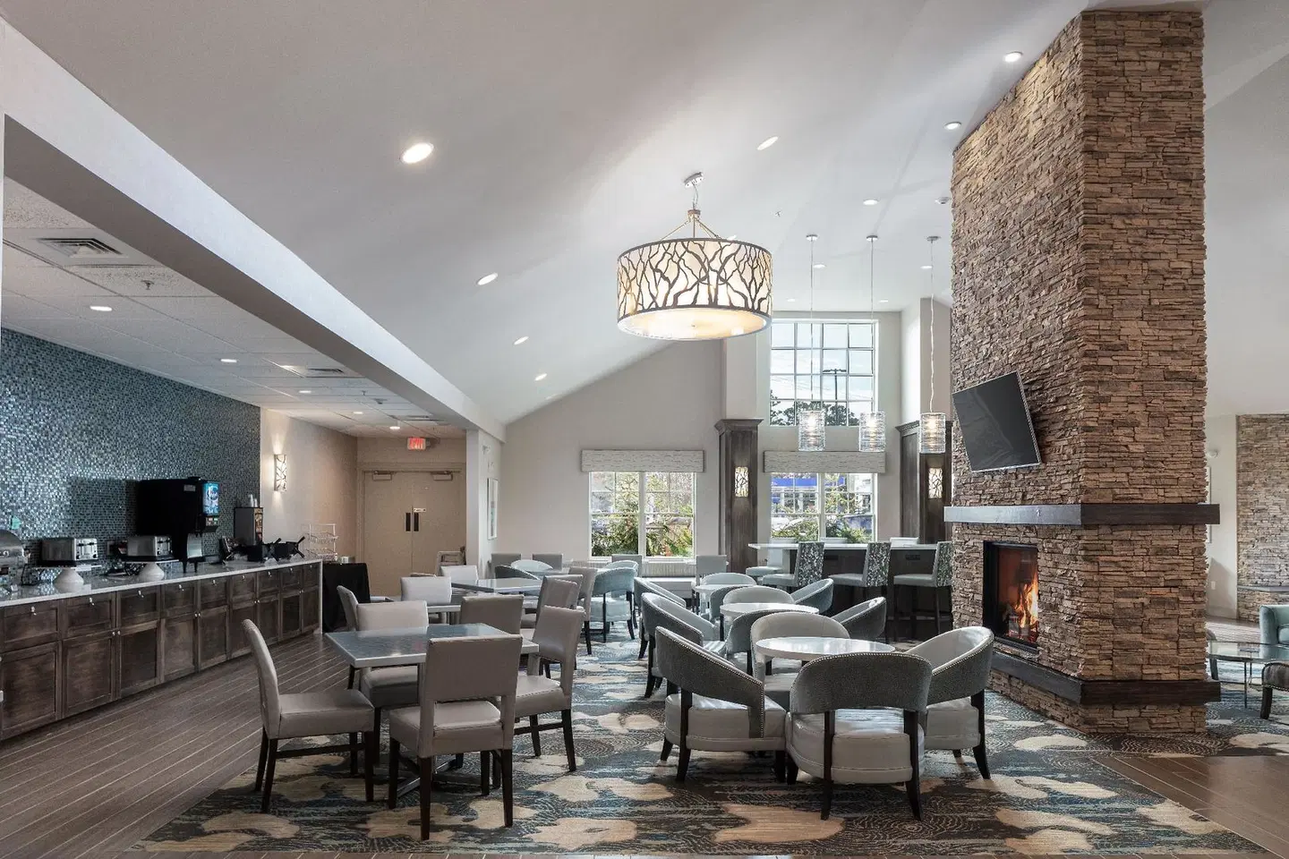 Howard Johnson by Wyndham Middletown Newport Area LOUNGE_LOBBY