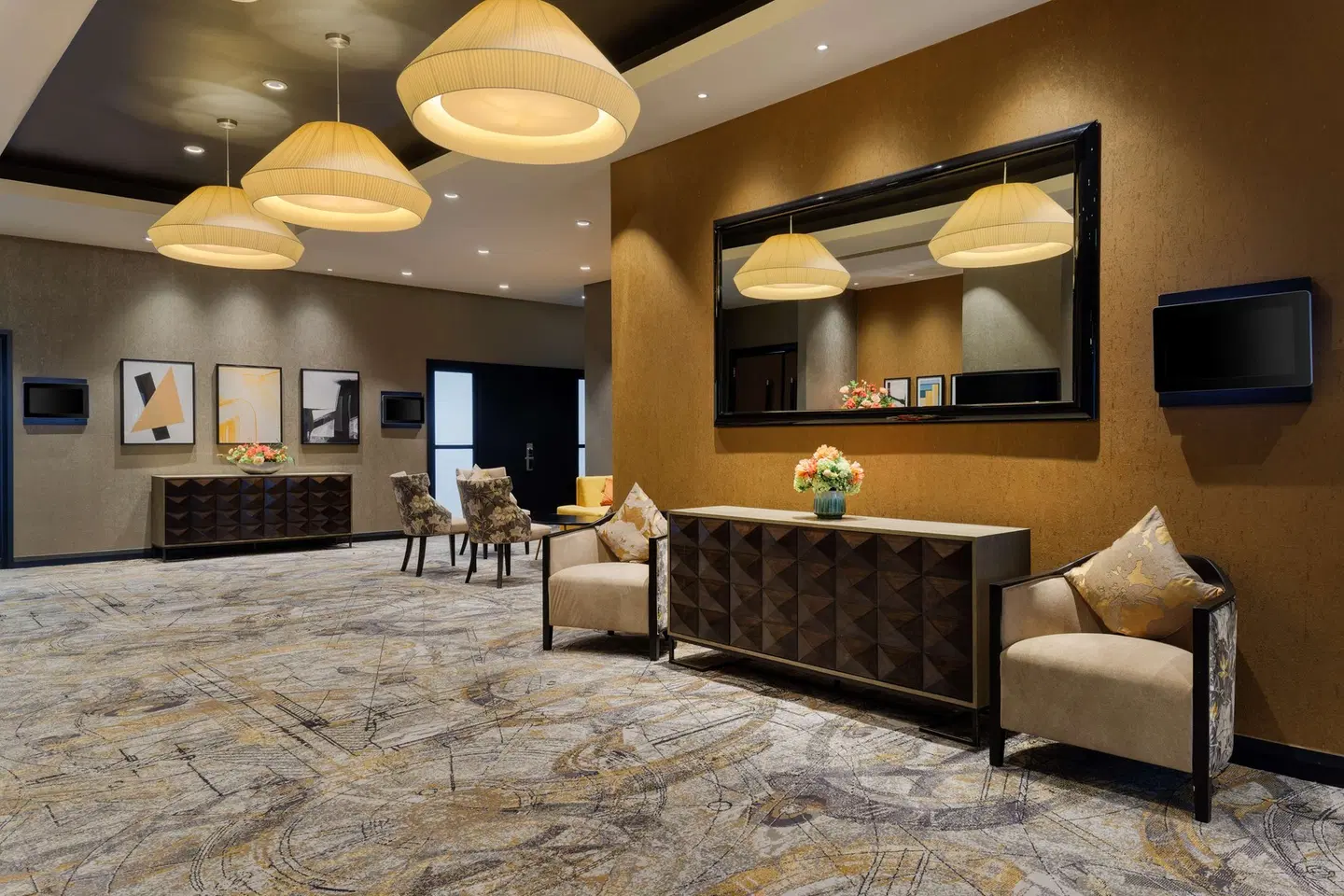 DoubleTree by Hilton Hotel Woking LOUNGE_LOBBY