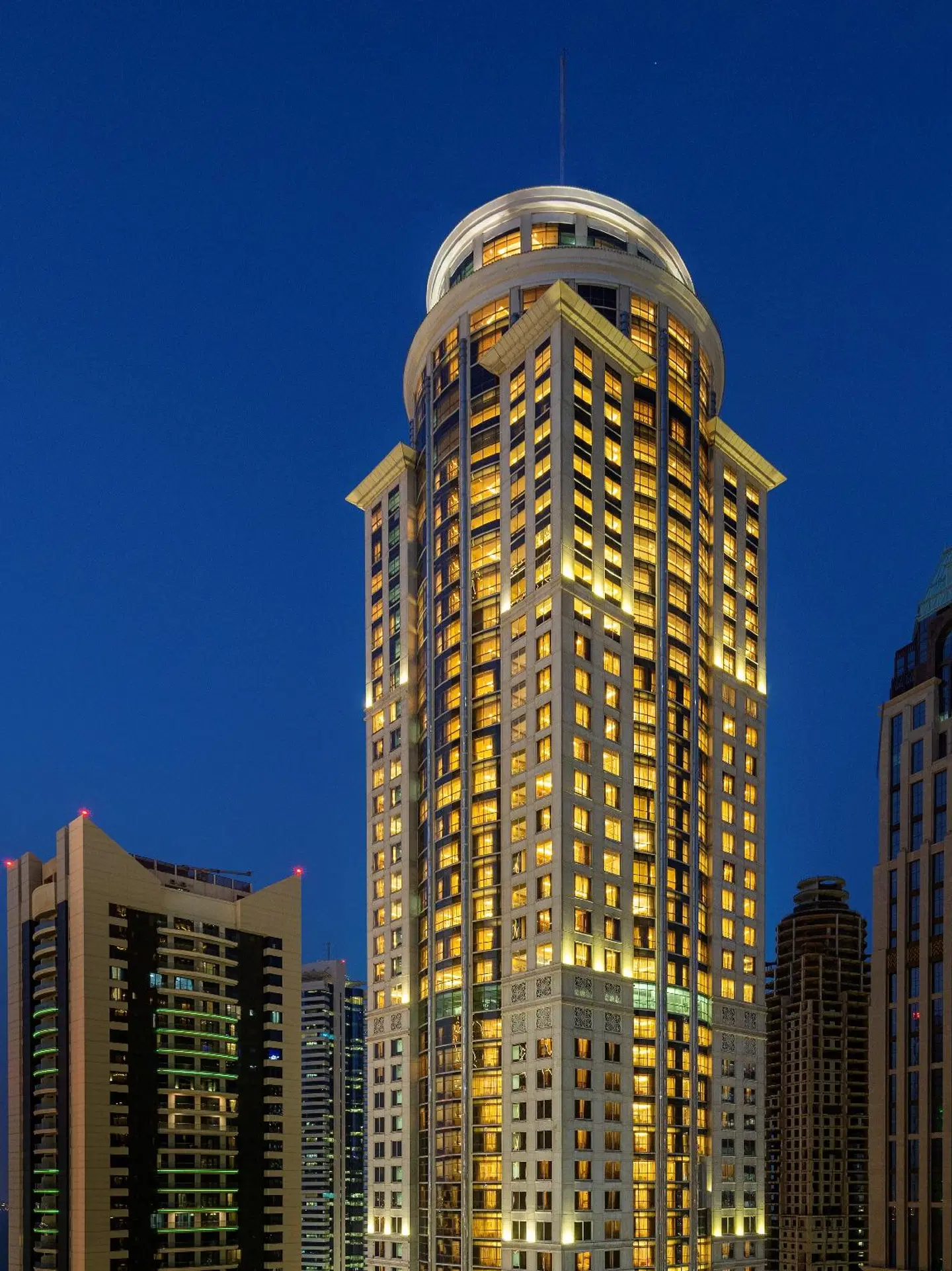 Dusit Hotel & Suites Doha EXTERIOR