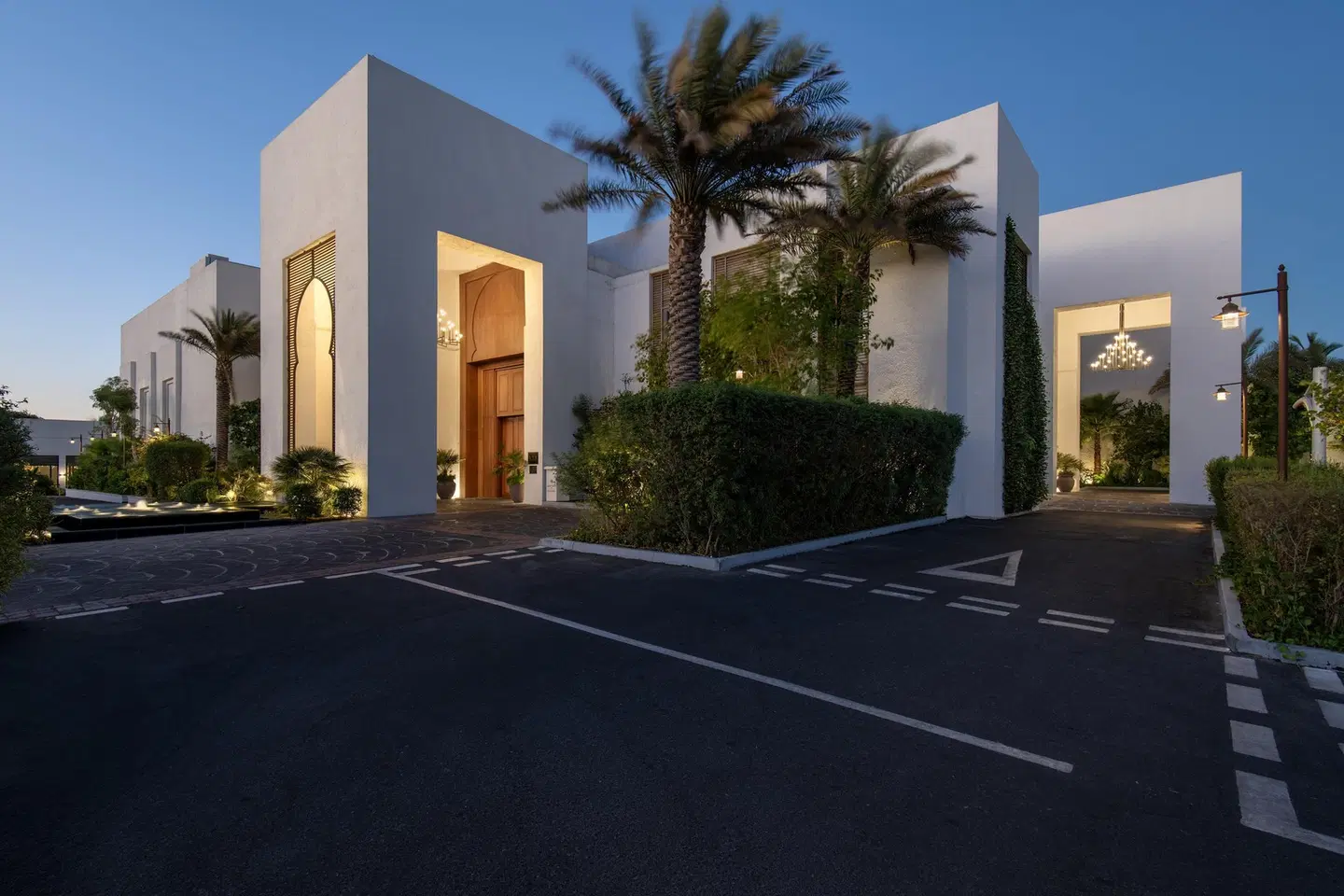 Maysan Doha, LXR Hotels & Resorts EXTERIOR