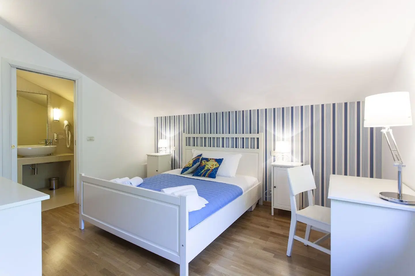 Villa Borgo Duino ROOM_EXAMPLE