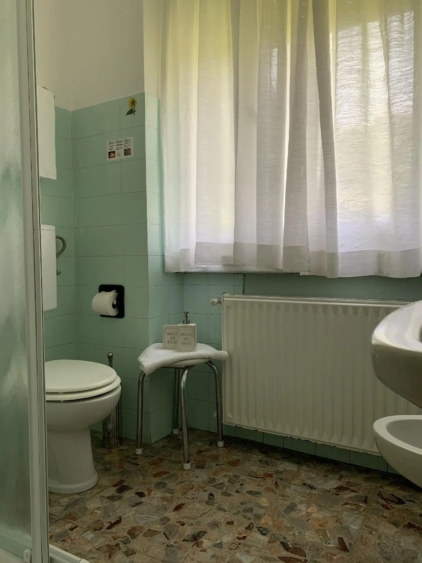 Hotel Loveno Badezimmer