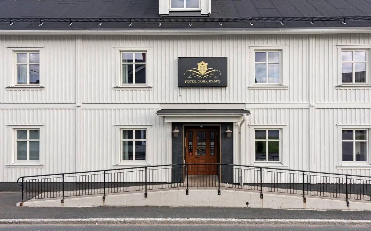 Lilla Grand Hotell EXTERIOR