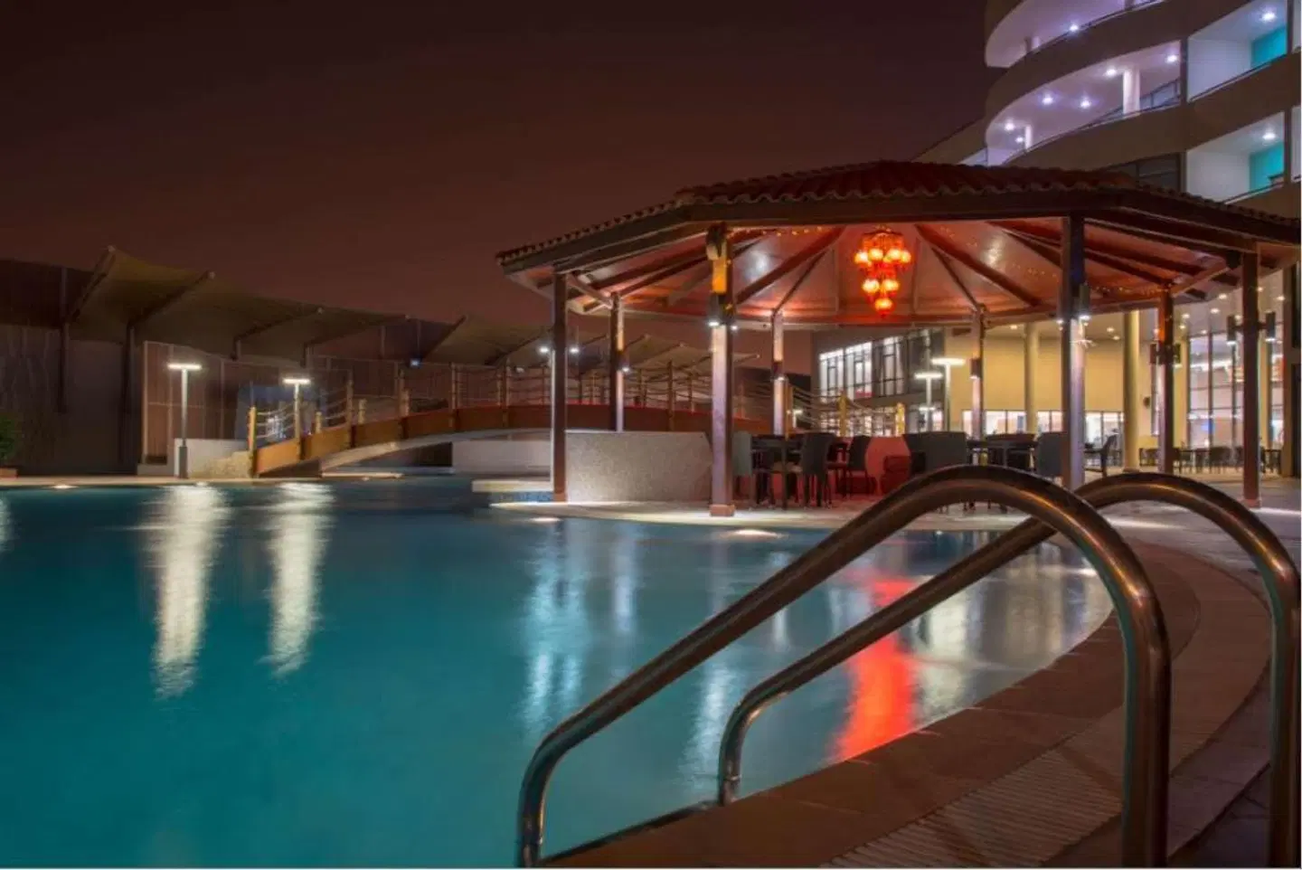Alreem Village Hotel Hallenbad