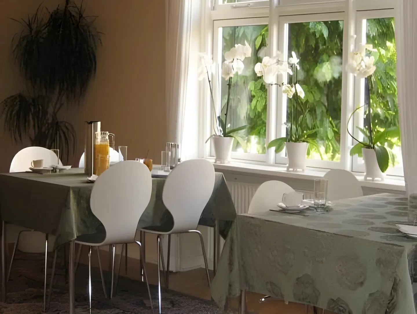 Villa A Hotel Restaurant