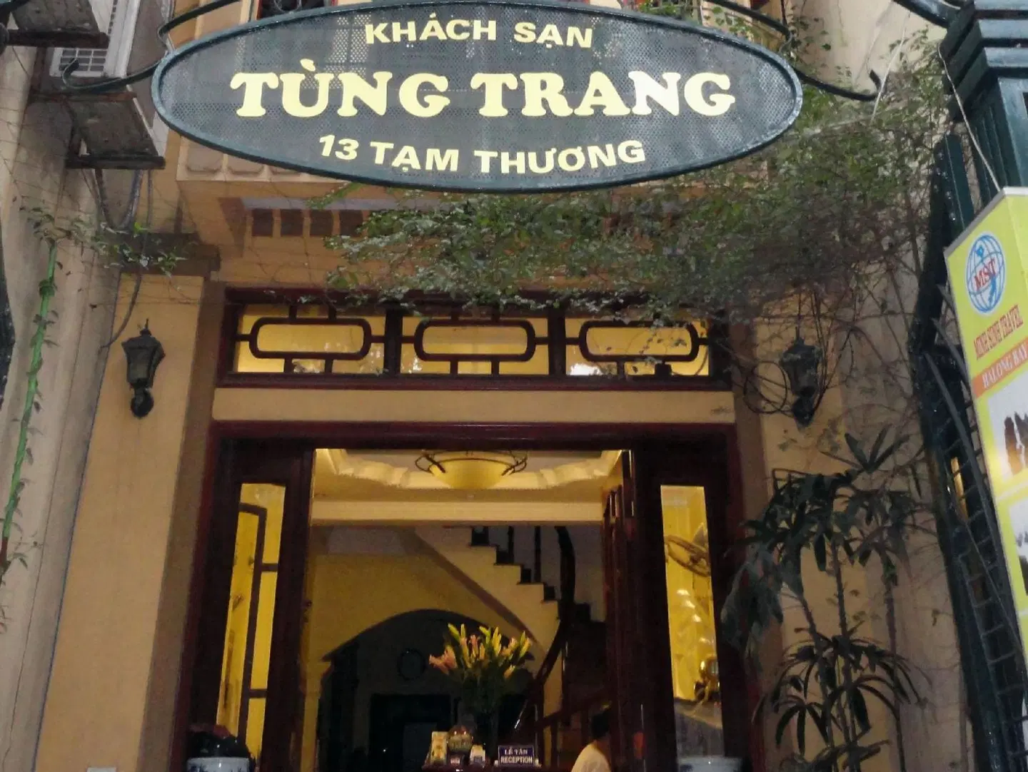 Tung Trang Hotel EXTERIOR