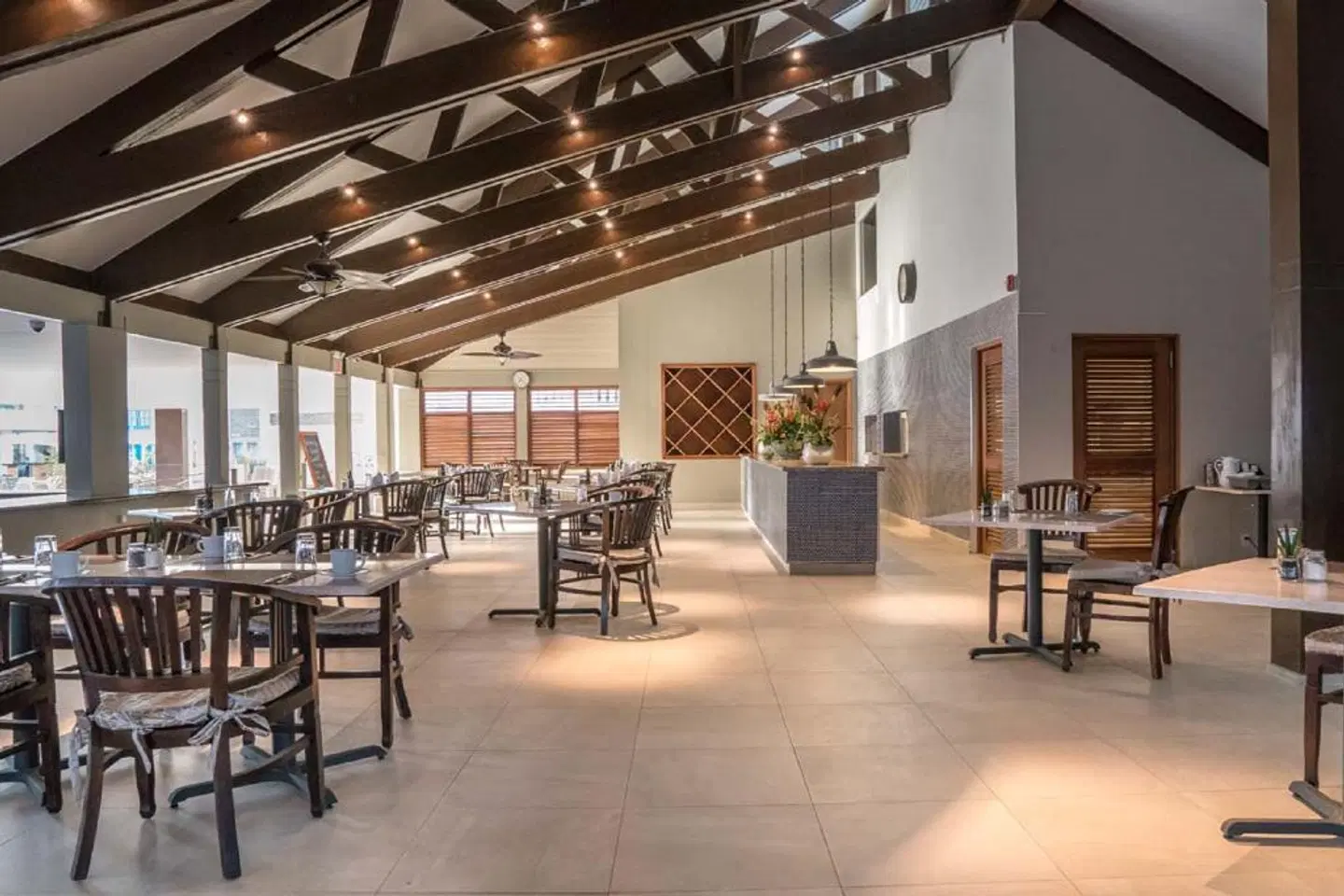 Caribbean Palm Village Resort LOUNGE_LOBBY