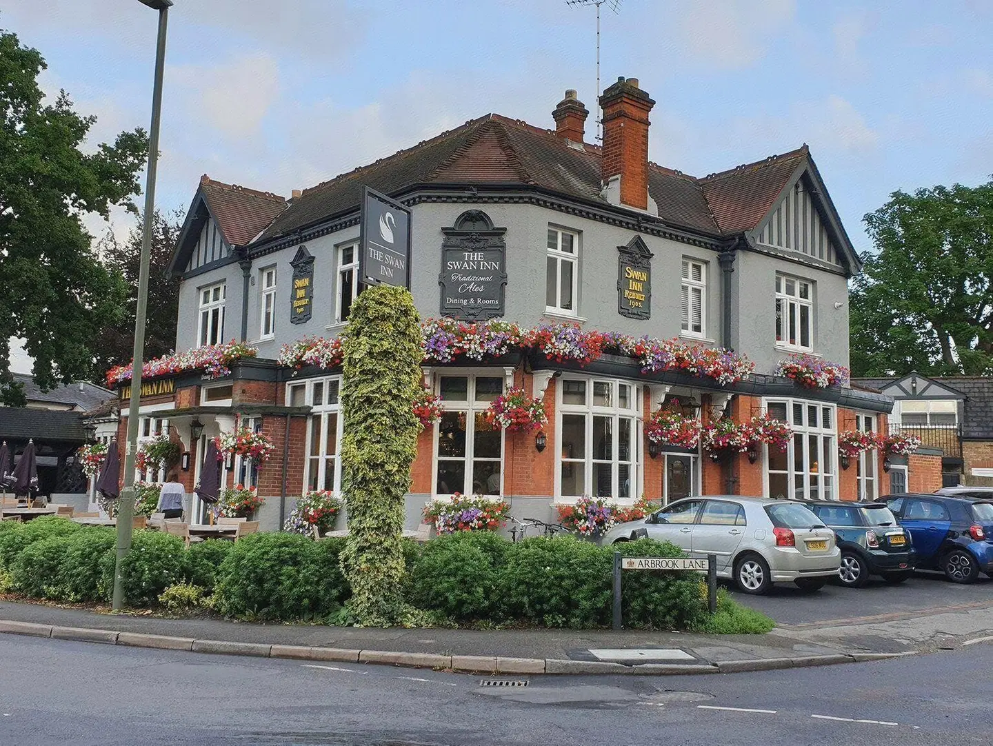 José Pizarro The Swan Inn Esher EXTERIOR