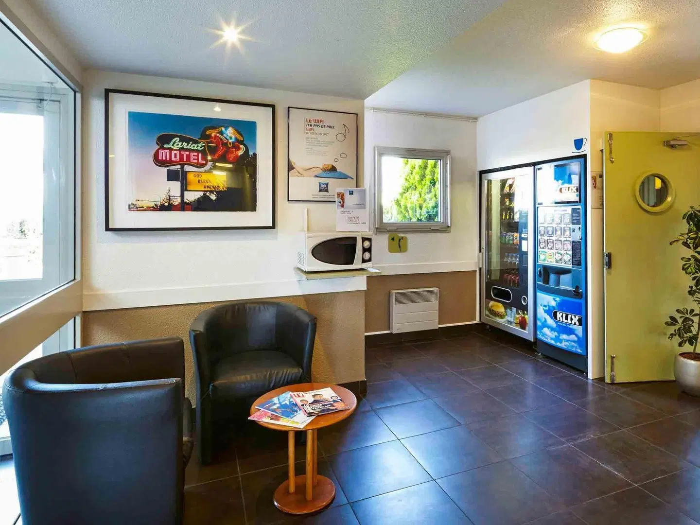 ibis budget Chartres LOUNGE_LOBBY