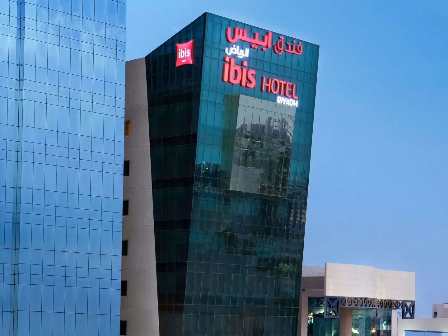 ibis Riyadh Olaya Street EXTERIOR
