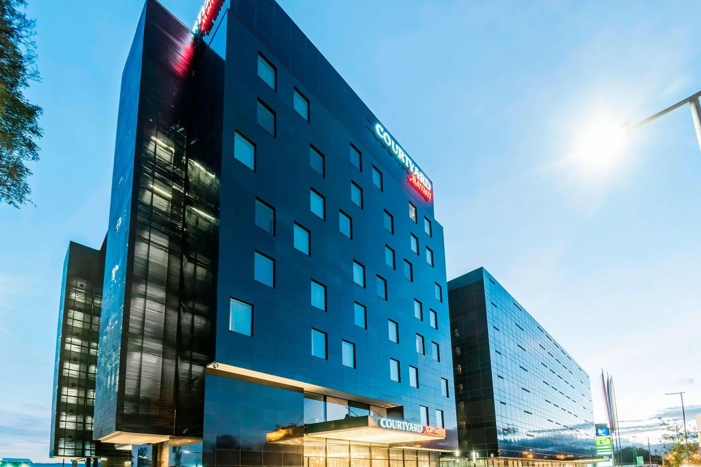 Courtyard by Marriott Bogota Airport EXTERIOR