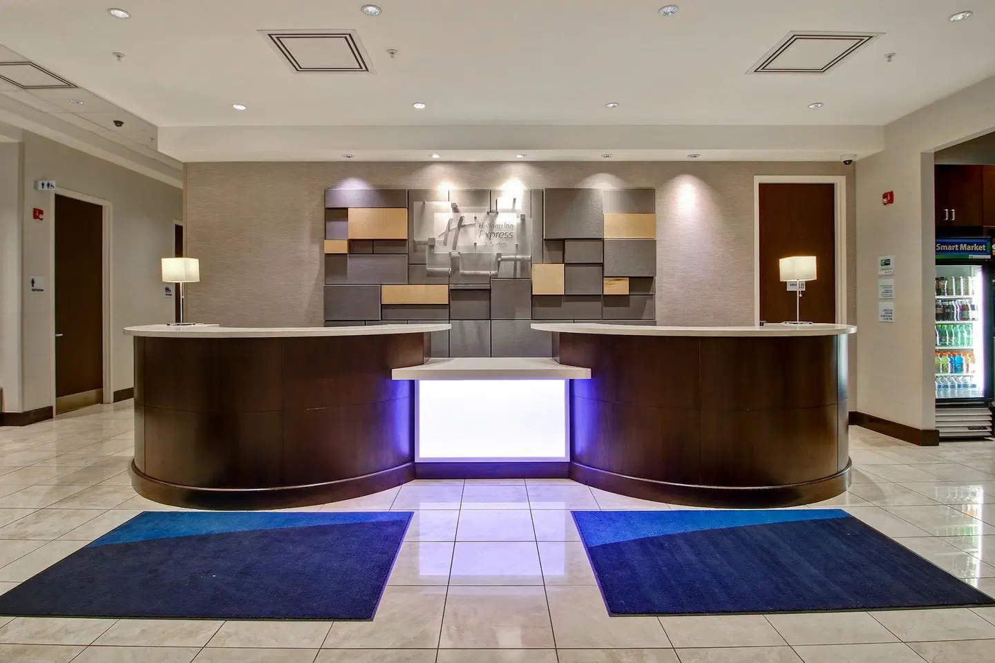 Holiday Inn Express & Suites Toronto - Markham by IHG LOUNGE_LOBBY