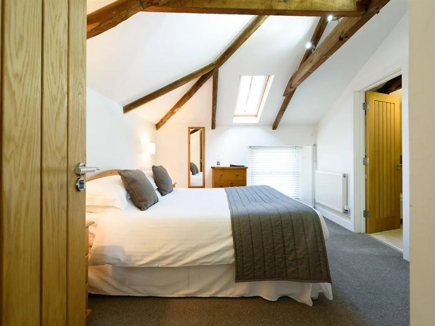 The Britannia Inn & Waves Restaurant ROOM_EXAMPLE