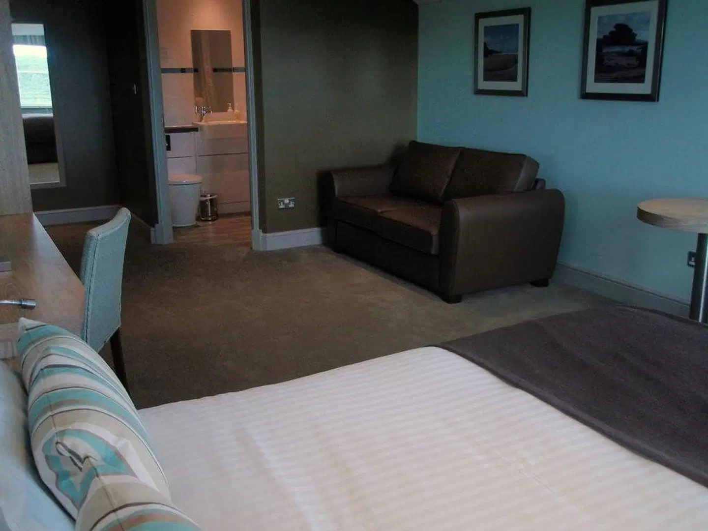 County Arms ROOM_EXAMPLE