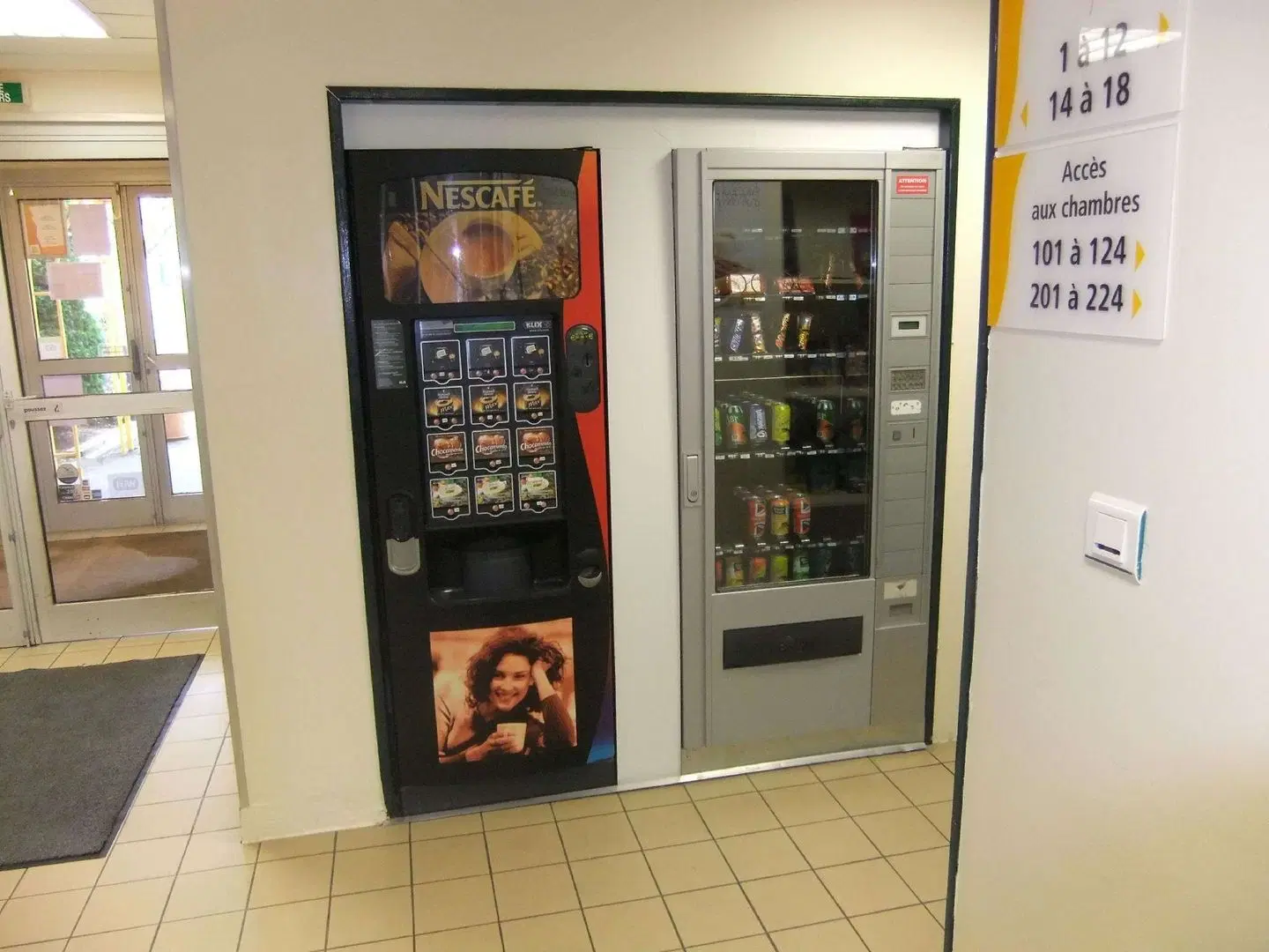 Premiere Classe Niort Est - Chauray LOUNGE_LOBBY