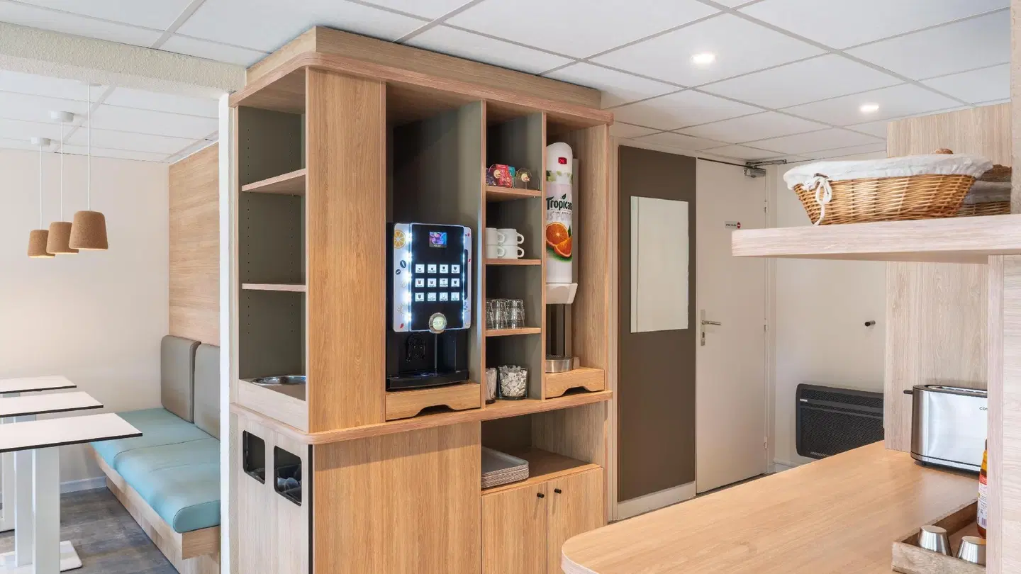 Premiere Classe Bourges LOUNGE_LOBBY