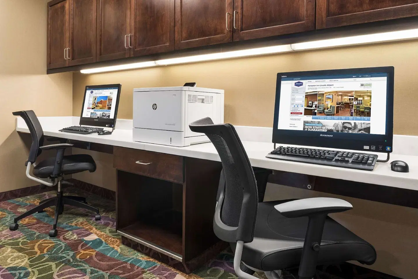 Hampton Inn Lincoln Airport ROOM_EXAMPLE
