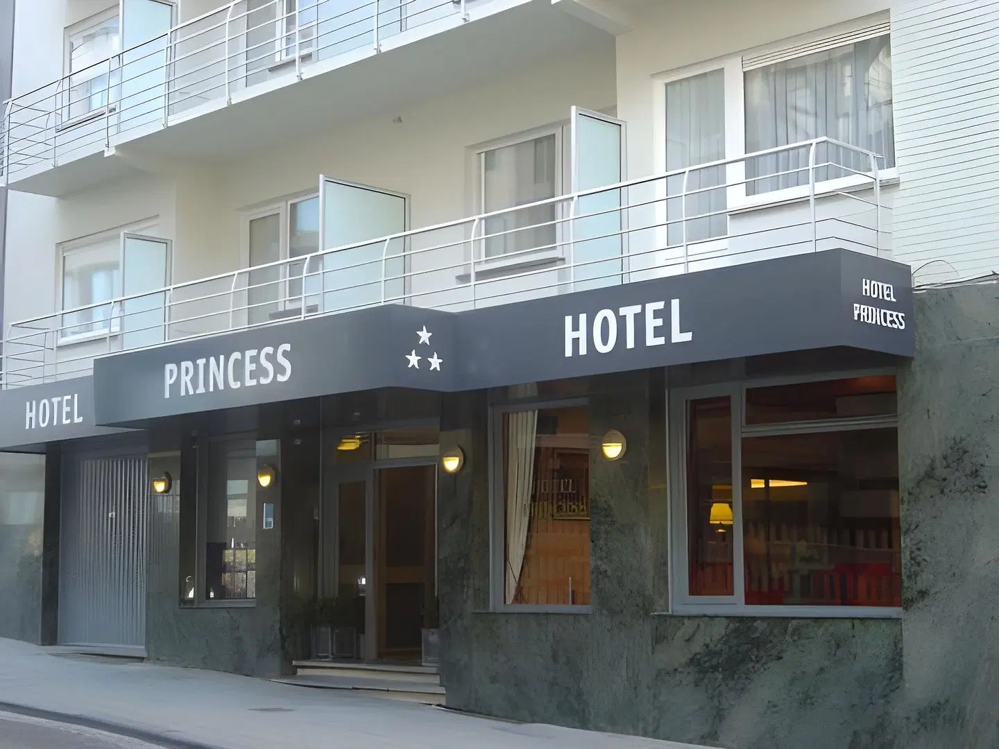 Princess EXTERIOR