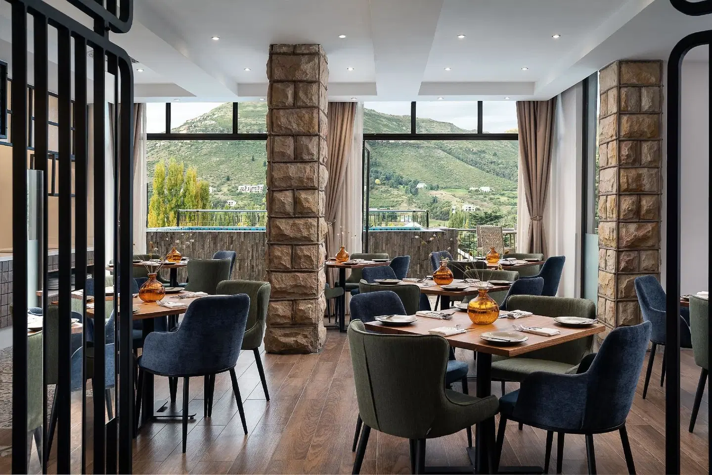 Protea Hotel by Marriott Clarens Restaurant