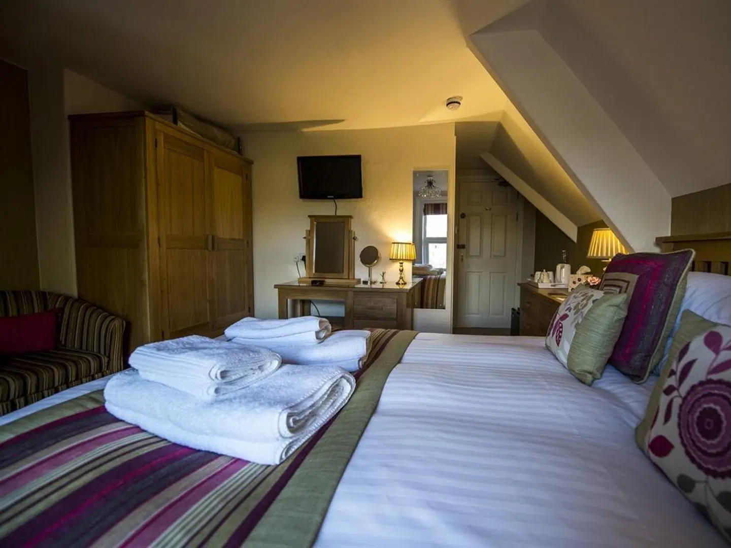 Elmdene Hotel ROOM_EXAMPLE