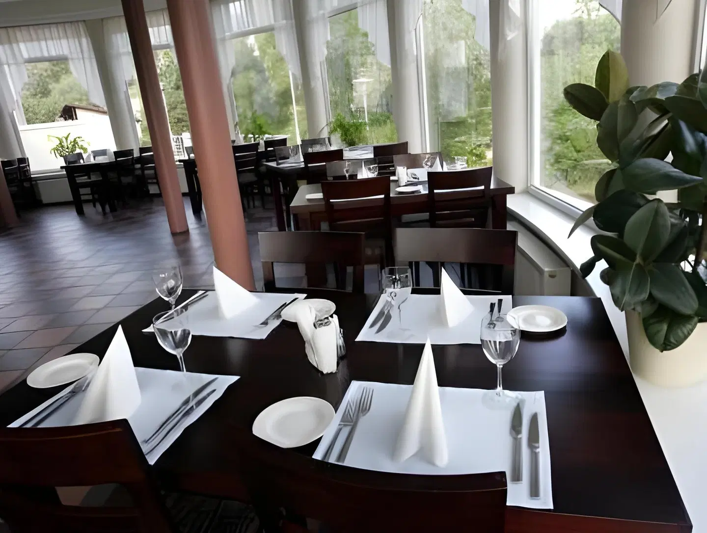 Kolonna Rezekne Restaurant