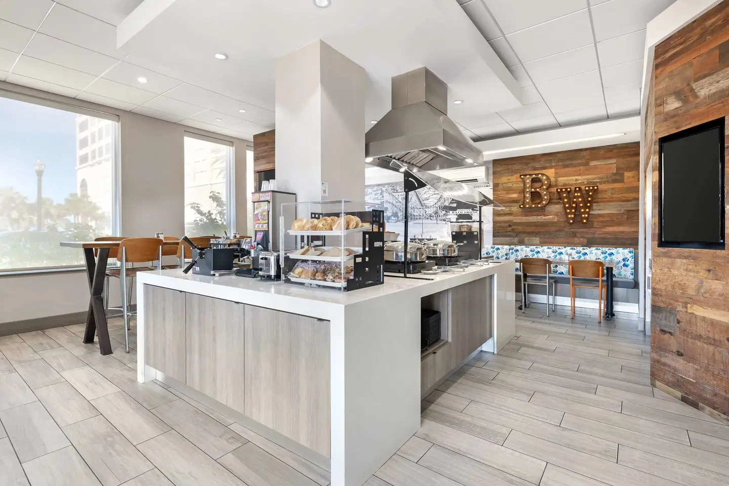 Best Western Oceanfront Restaurant