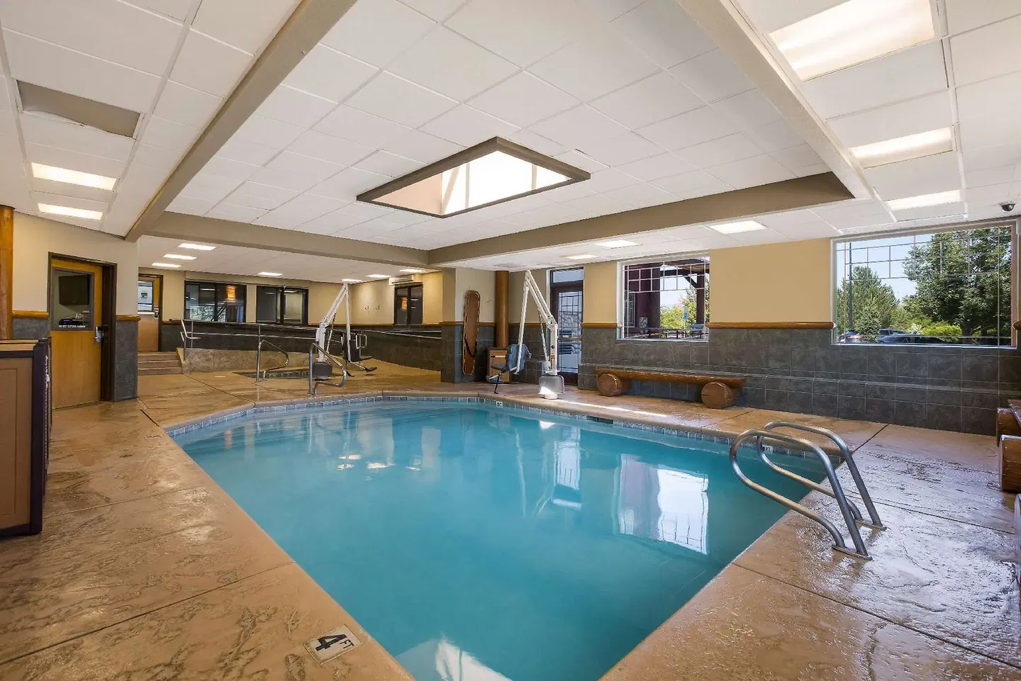Best Western Plus Northwest Lodge ID Hallenbad