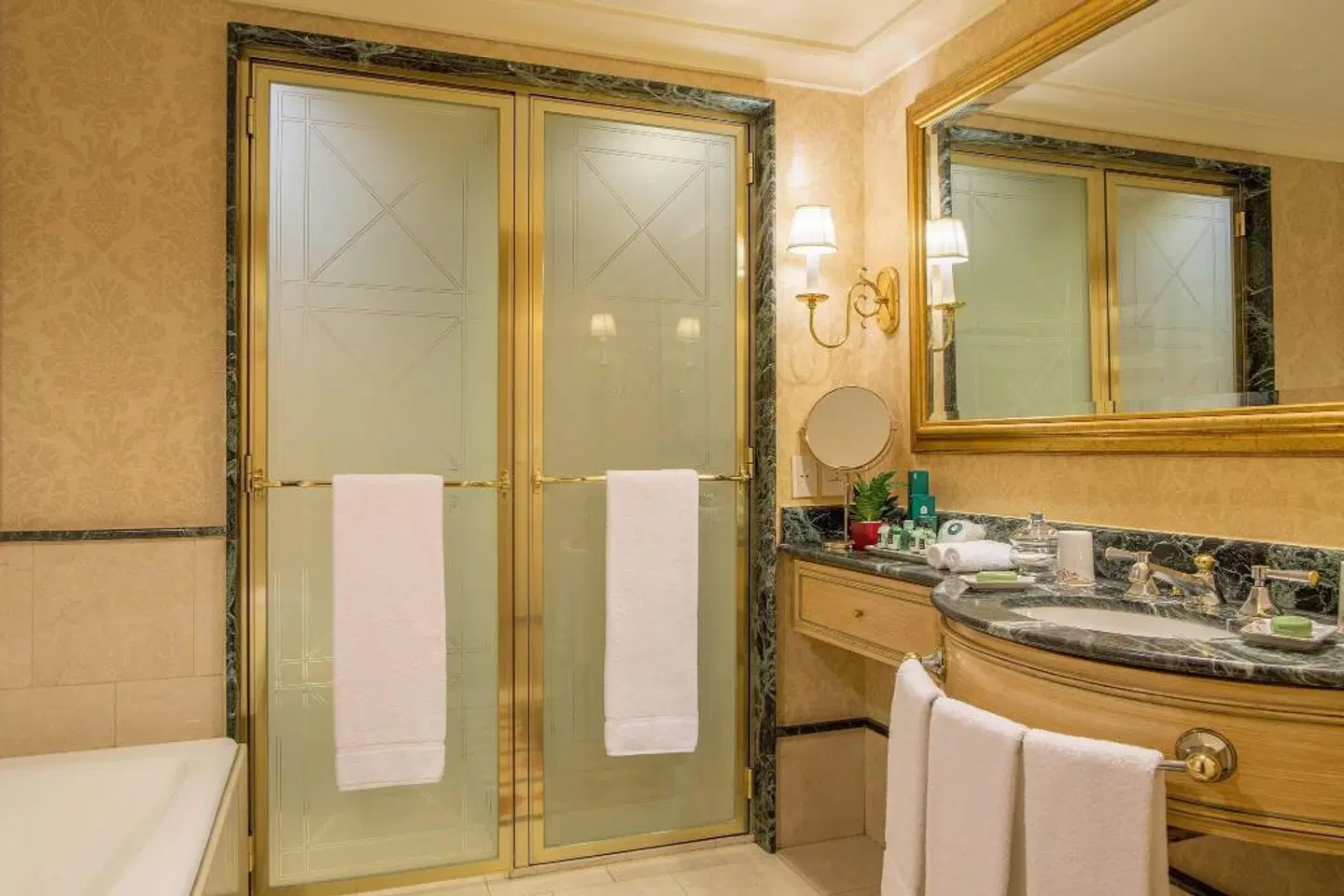 Park Tower, A Luxury Collection Hotel, Buenos Aires Badezimmer