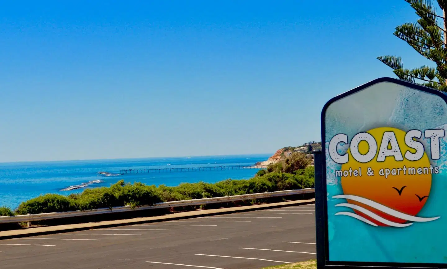 Coast Motel and Apartments SPORTS_AND_LEISURE