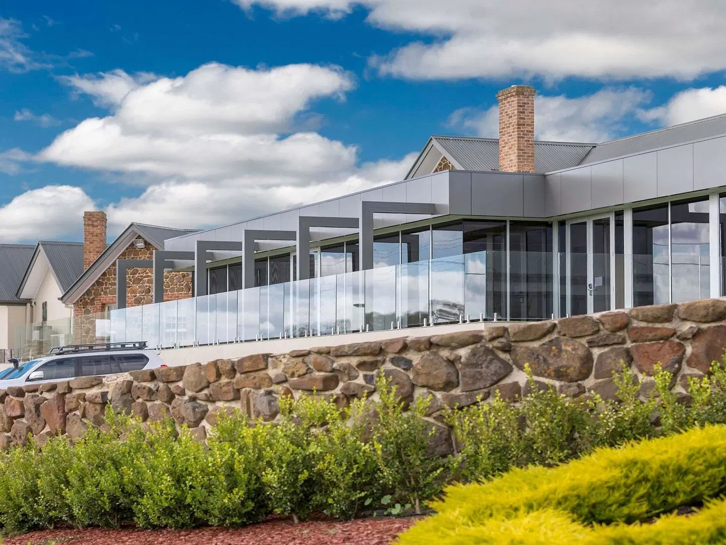 Mercure Goulburn EXTERIOR