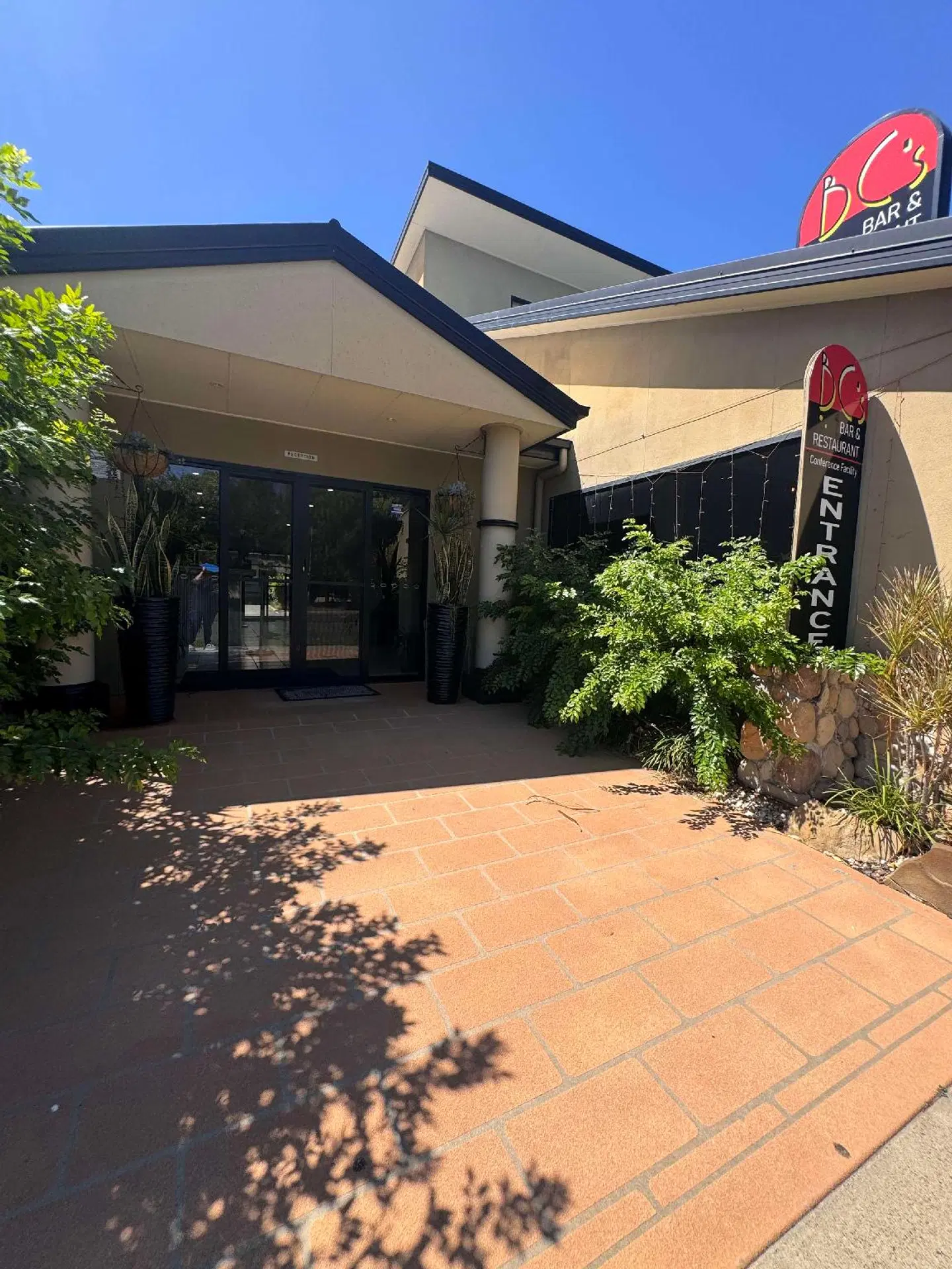 Best Western Bungil Creek Motel EXTERIOR