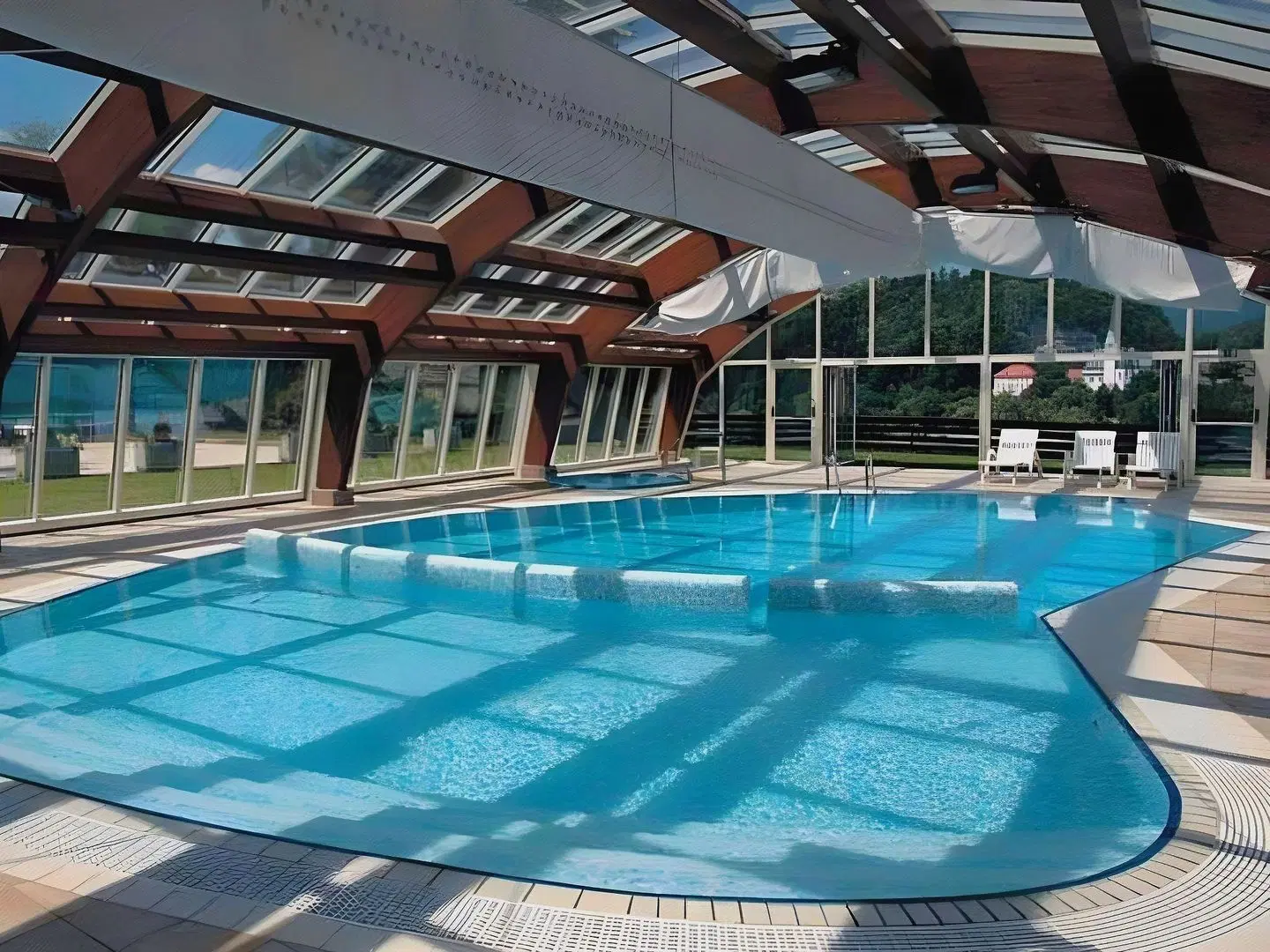 Kompas Hallenbad