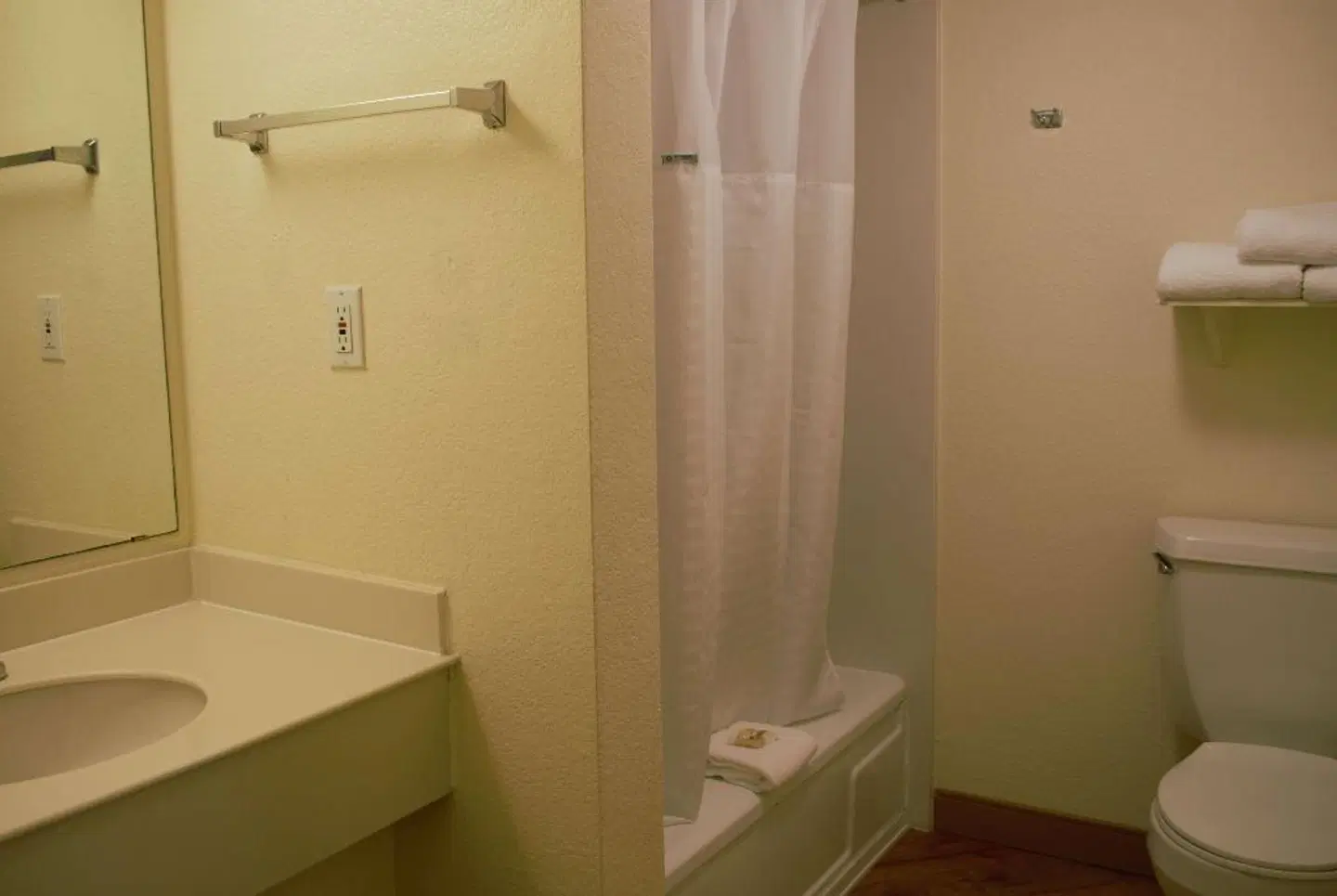 La Quinta Inn Austin Capitol Badezimmer