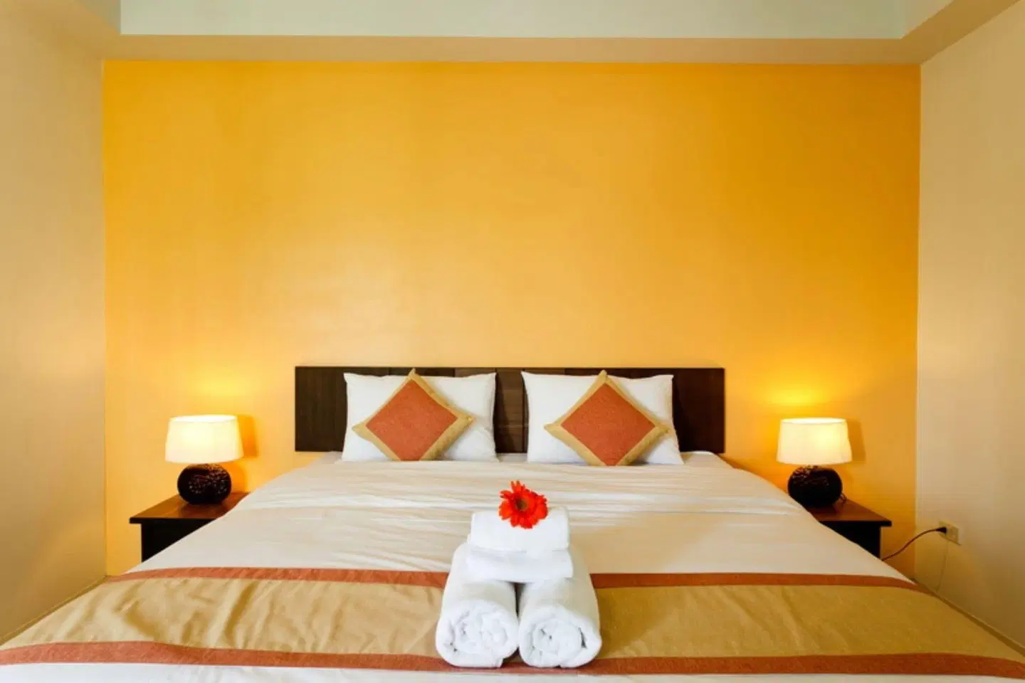 Cool Residence ROOM_EXAMPLE