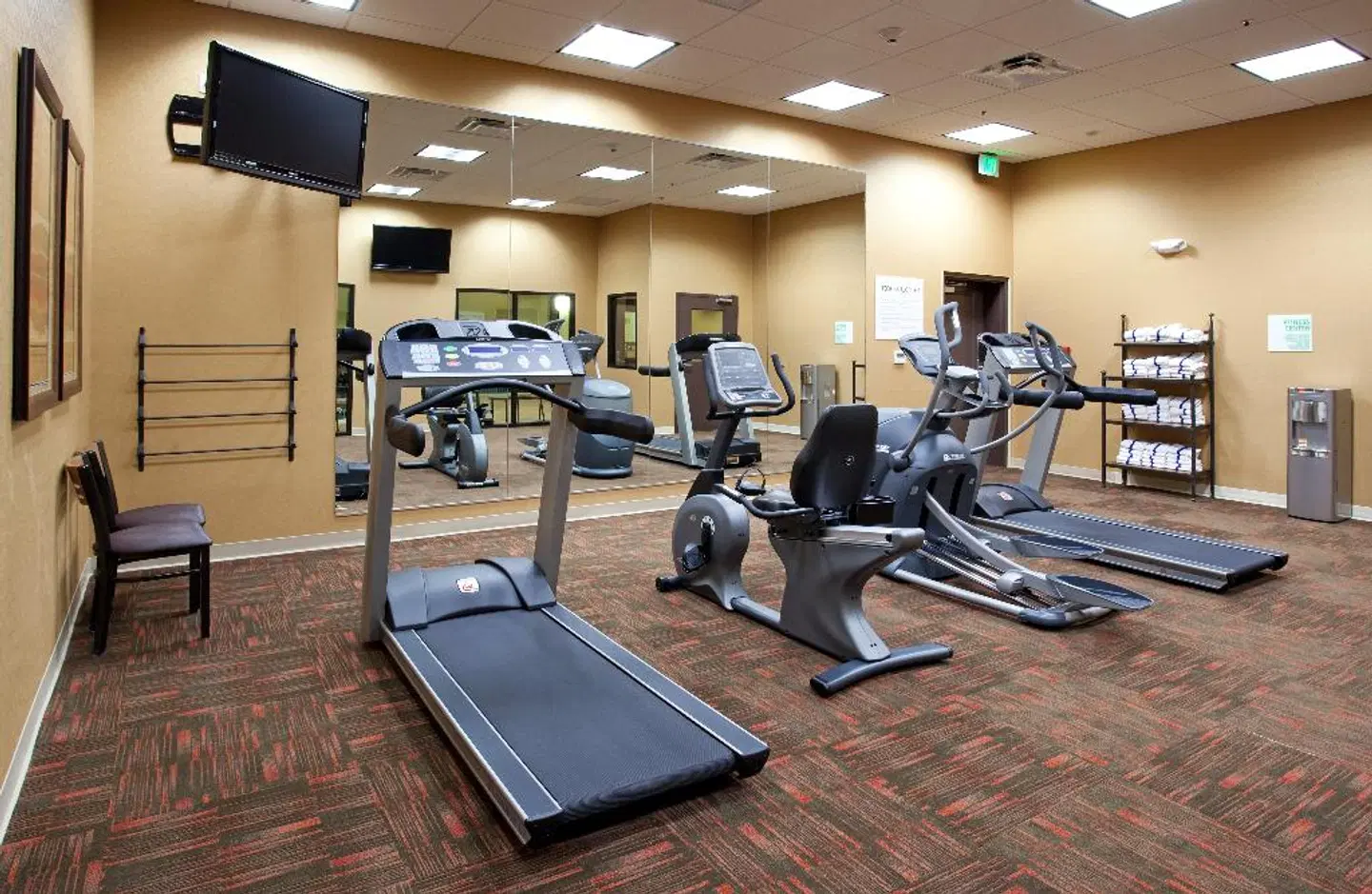 DoubleTree by Hilton Denver International Airport SPORTS_AND_LEISURE