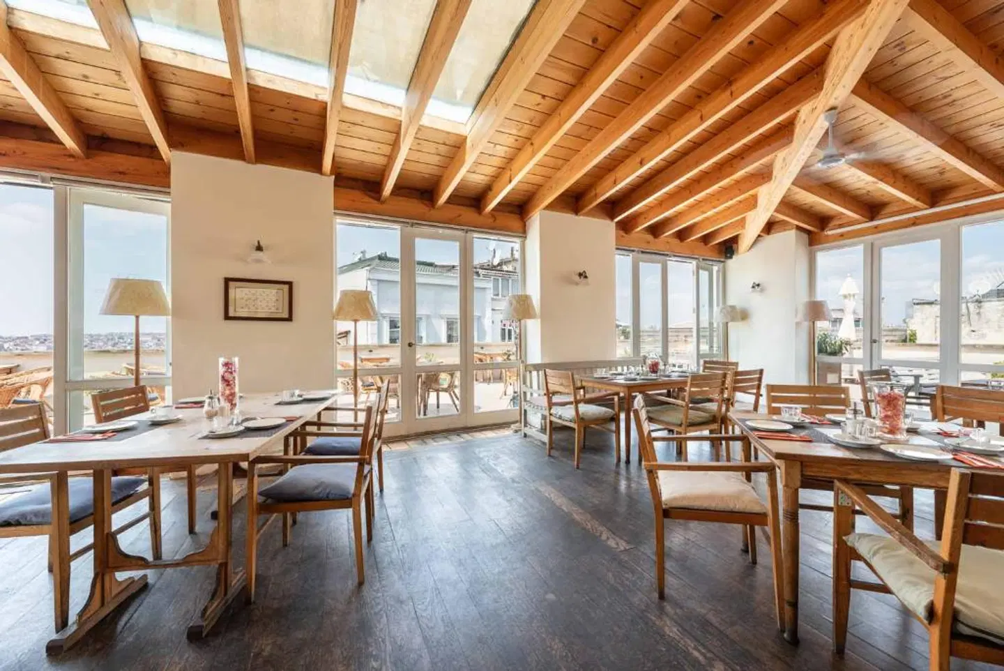 Adahan DeCamondo Pera, Autograph Collection Restaurant