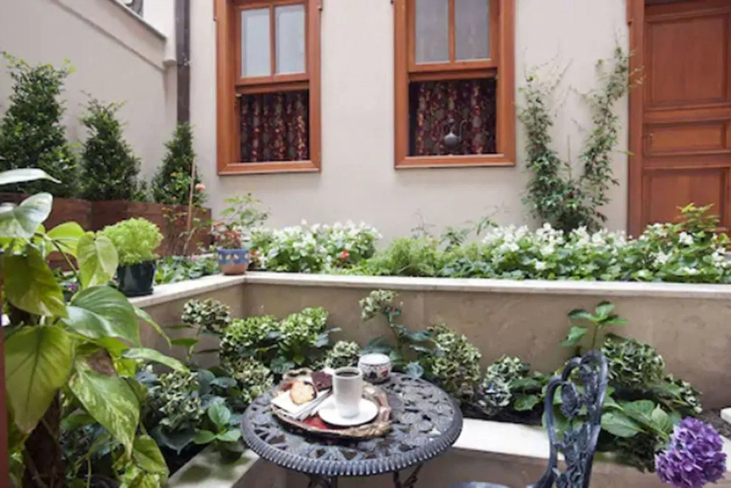Lalinn Terrasse