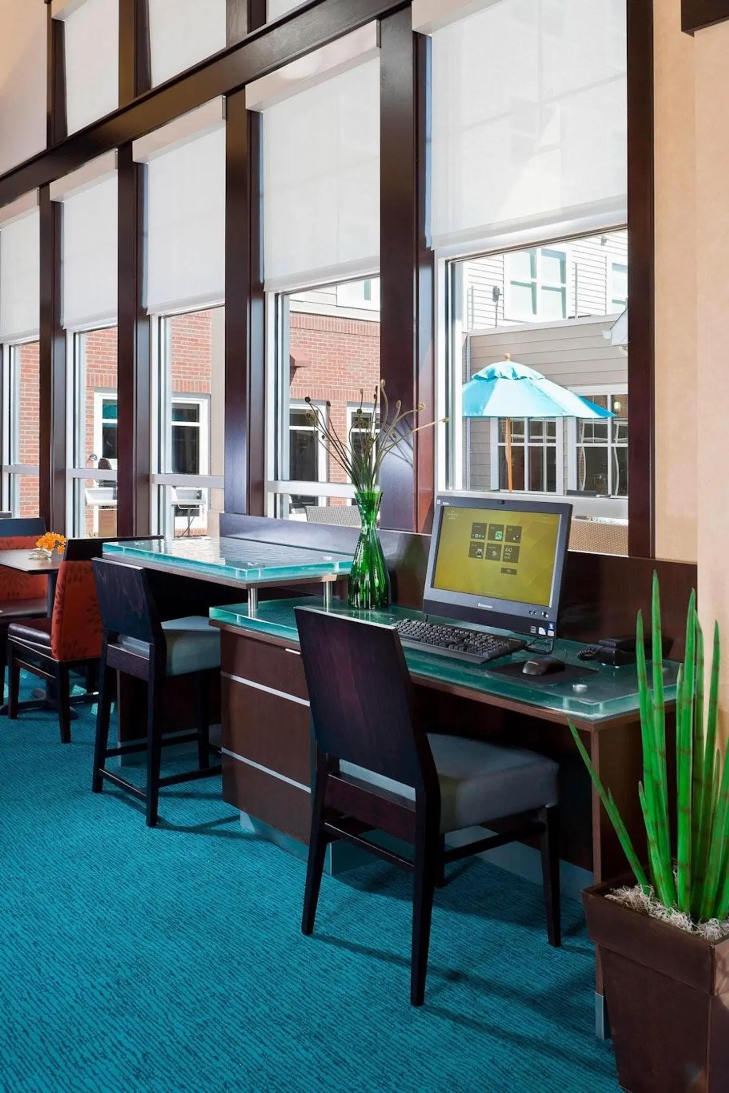 Residence Inn Bismarck North Bar