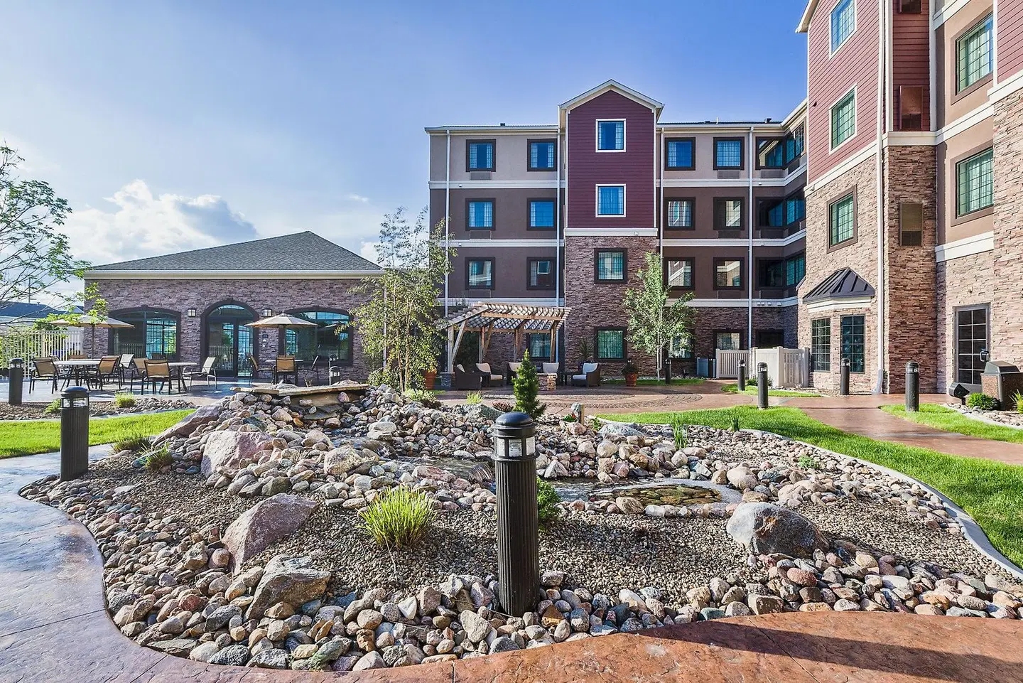 Staybridge Suites Bismarck by IHG EXTERIOR