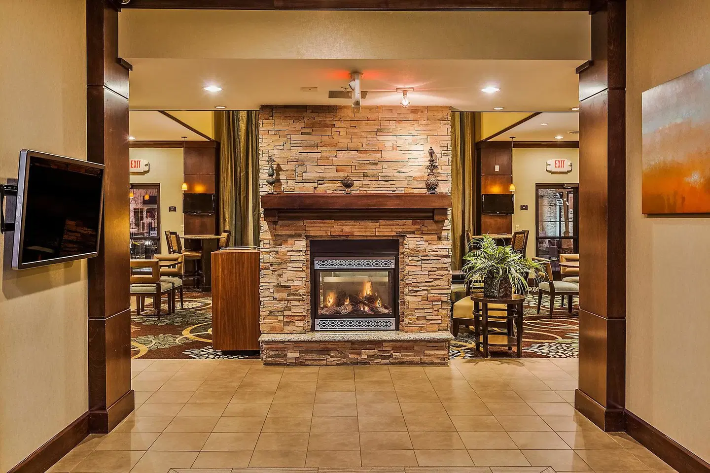 Staybridge Suites Bismarck by IHG LOUNGE_LOBBY