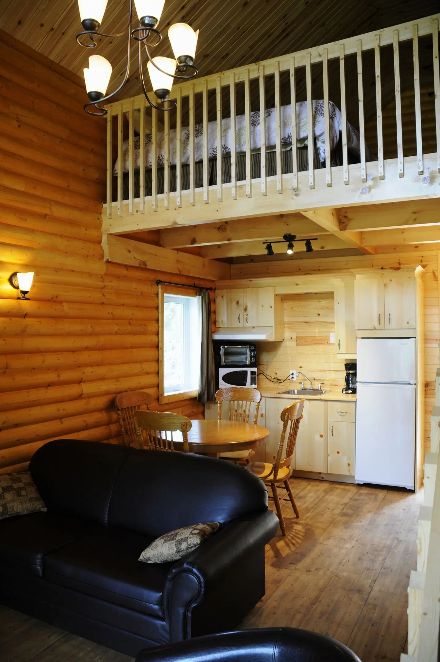 Chalets et Spa Lac Saint-Jean LOUNGE_LOBBY