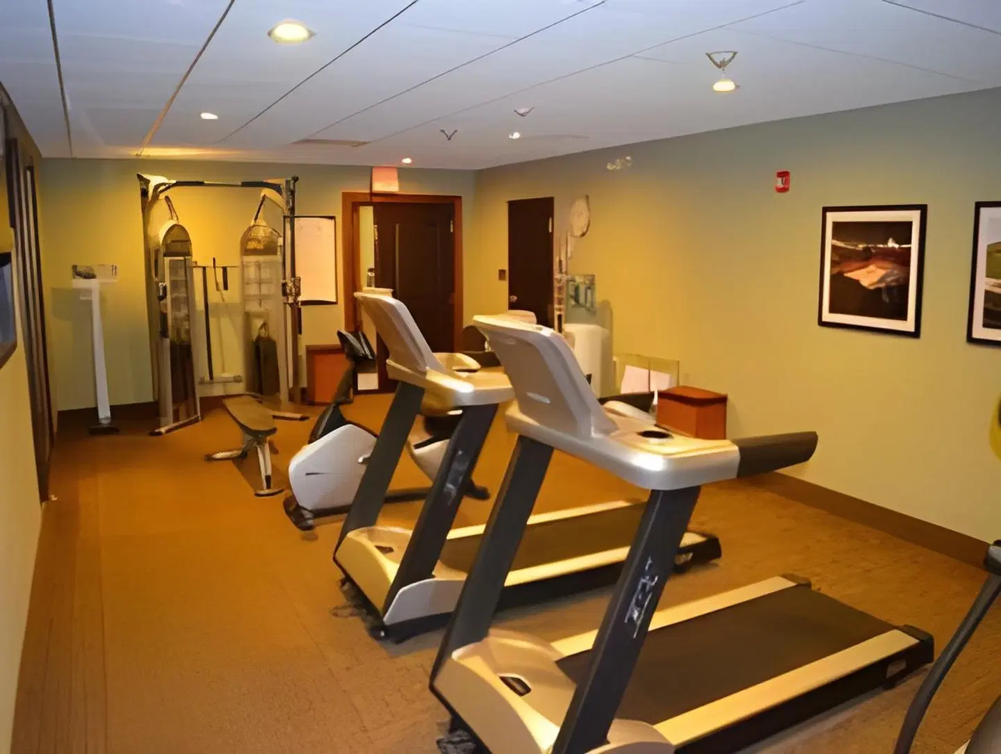 Staybridge Suites Bowling Green by IHG SPORTS_AND_LEISURE
