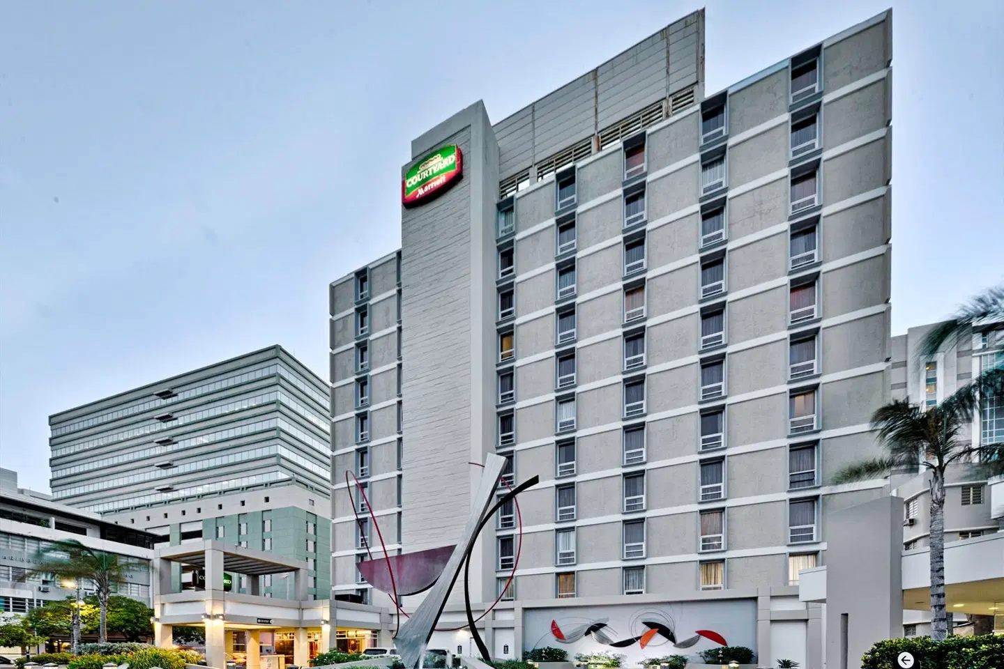 Courtyard by Marriott San Juan Miramar EXTERIOR