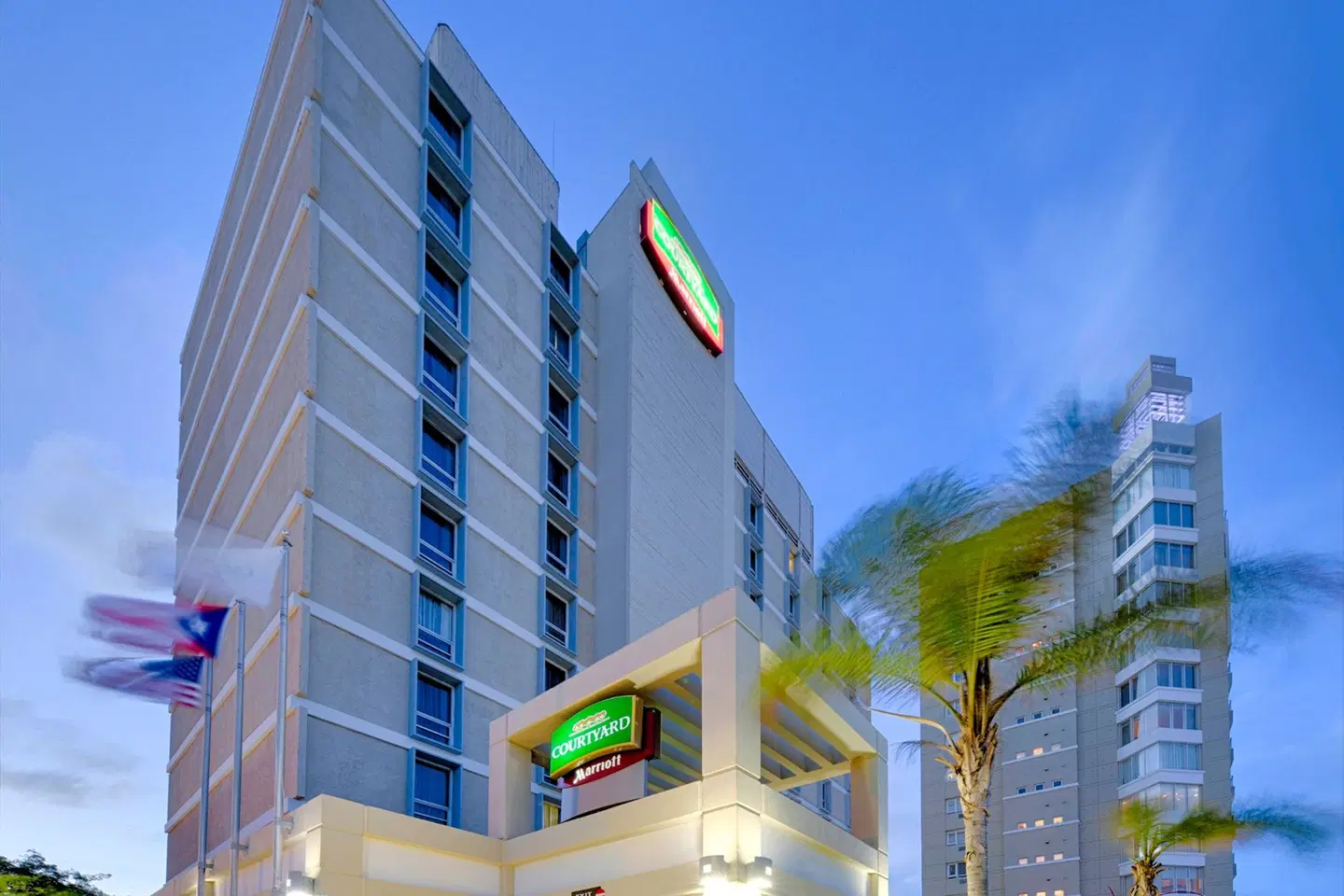 Courtyard by Marriott San Juan Miramar EXTERIOR