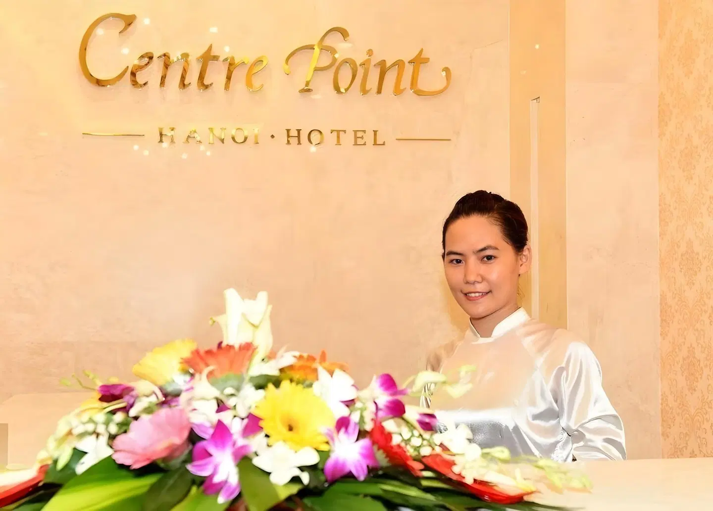 Royal Holiday Hanoi Hotel PEOPLE