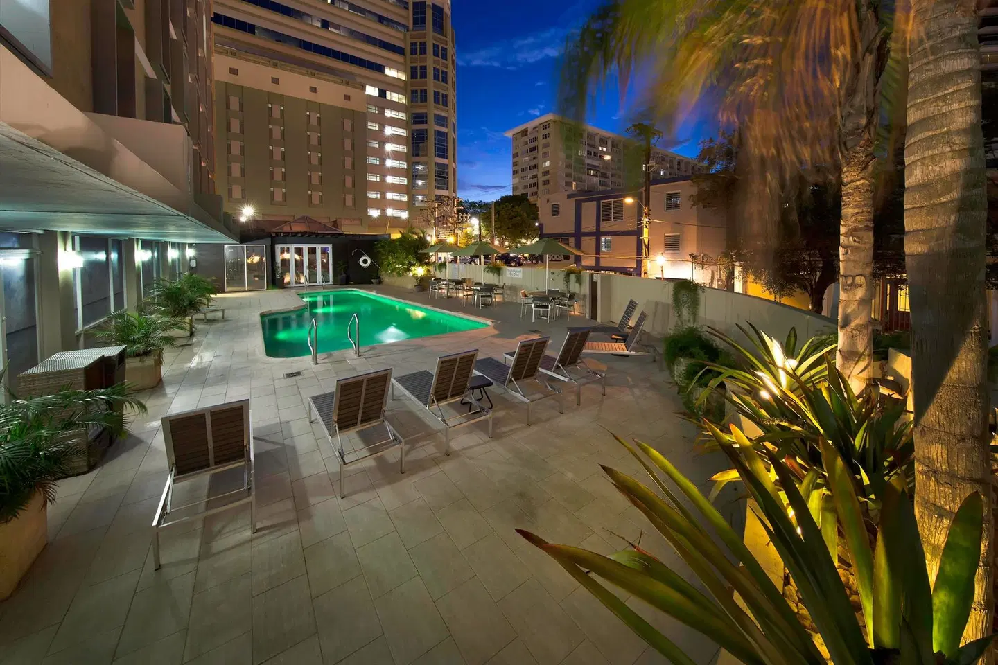 Courtyard by Marriott San Juan Miramar Terrasse