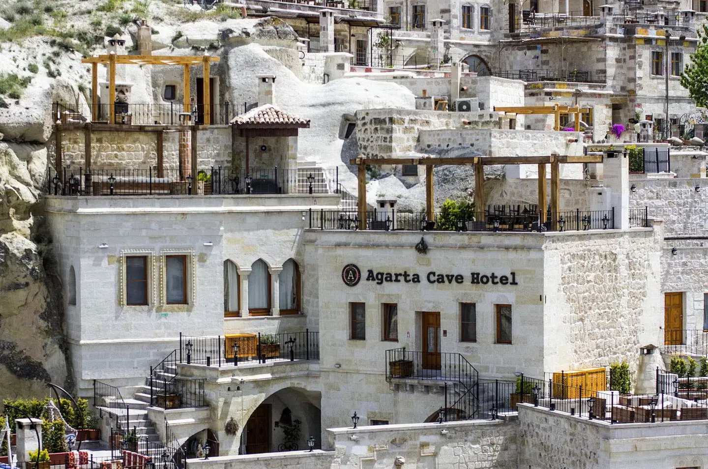 Agarta Cave Hotel EXTERIOR